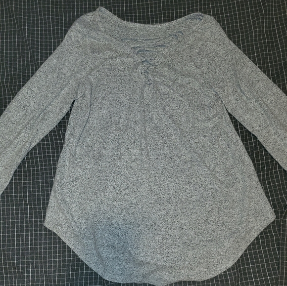 Torrid size 2 shirt - Picture 1 of 3